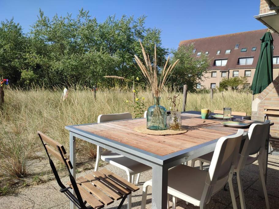 4-Persoons Appartement Met Een Mooi Uitzicht De Panne Kültér fotó
